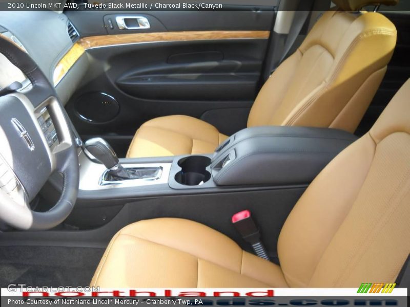 Tuxedo Black Metallic / Charcoal Black/Canyon 2010 Lincoln MKT AWD