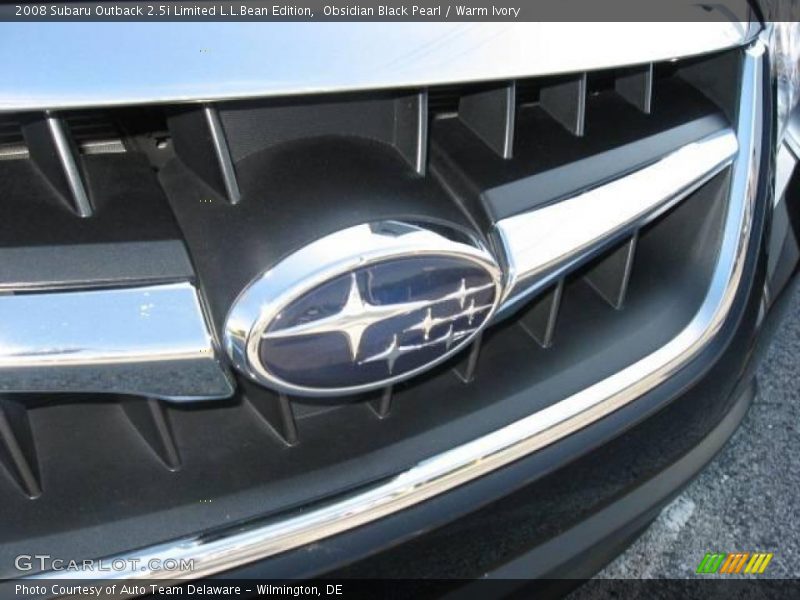 Obsidian Black Pearl / Warm Ivory 2008 Subaru Outback 2.5i Limited L.L.Bean Edition
