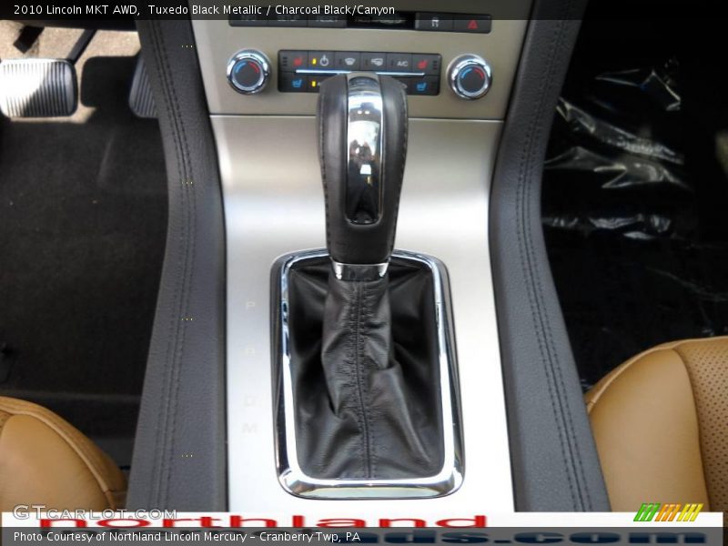 Tuxedo Black Metallic / Charcoal Black/Canyon 2010 Lincoln MKT AWD