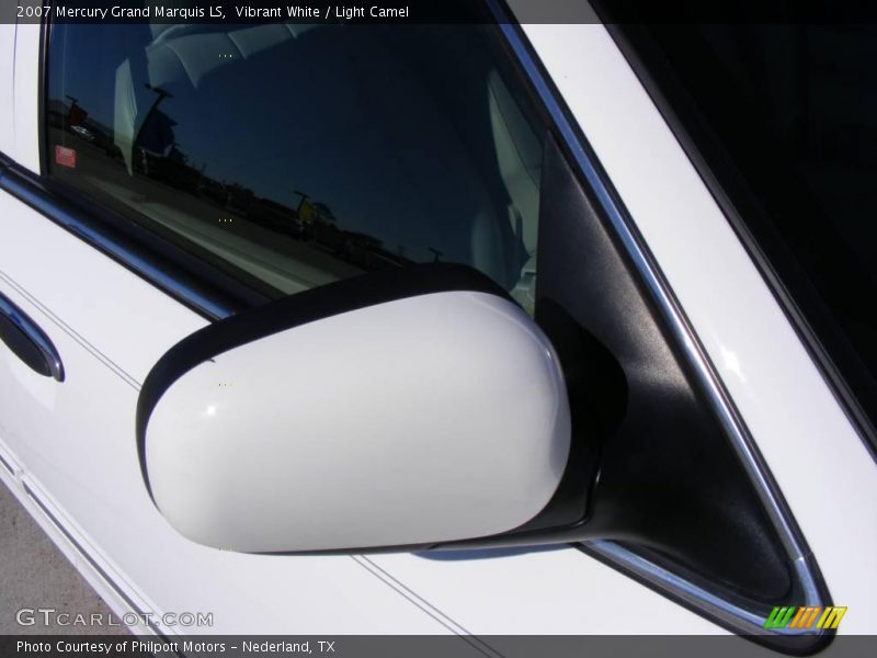 Vibrant White / Light Camel 2007 Mercury Grand Marquis LS