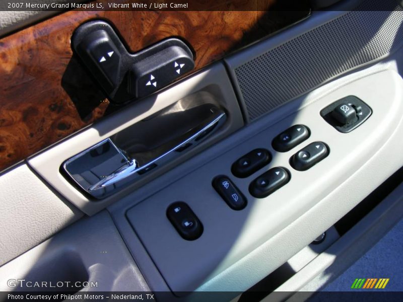 Vibrant White / Light Camel 2007 Mercury Grand Marquis LS