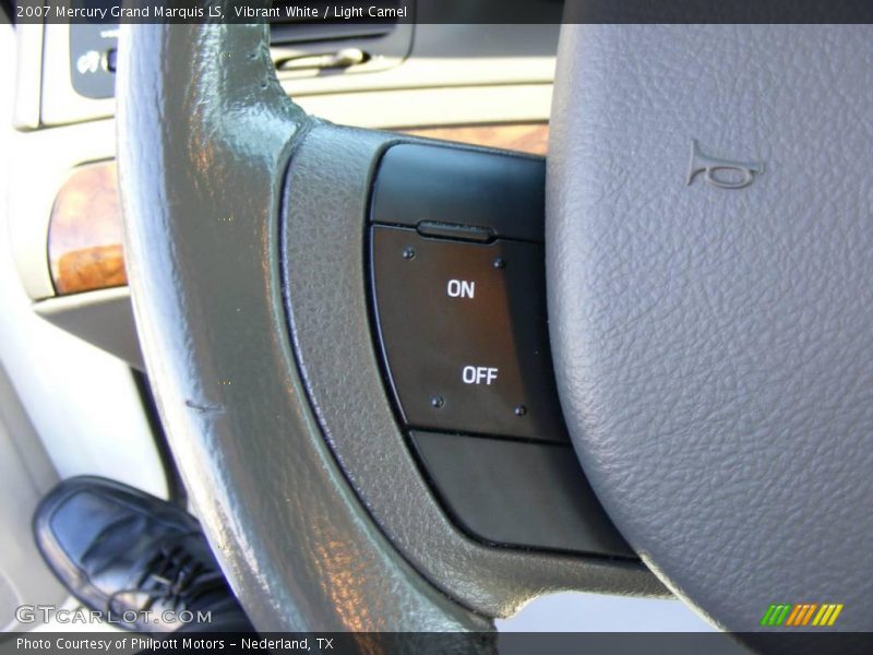Vibrant White / Light Camel 2007 Mercury Grand Marquis LS