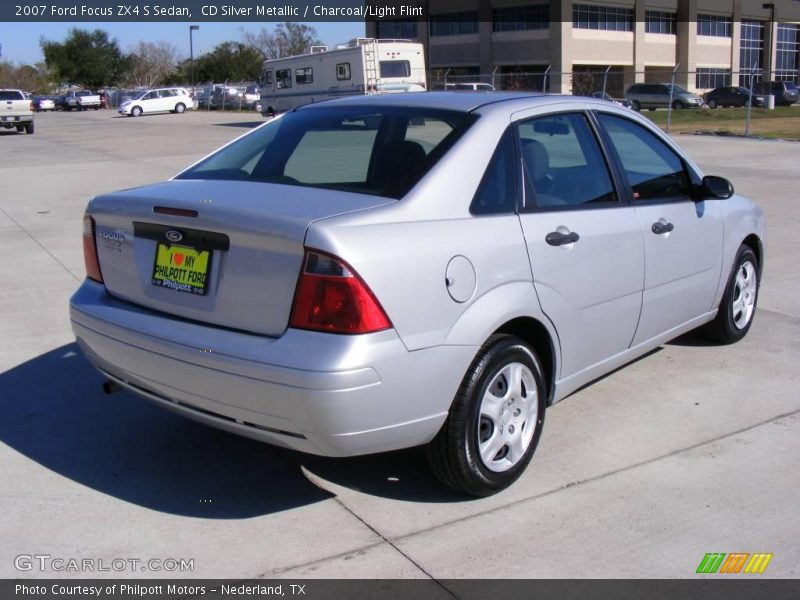 CD Silver Metallic / Charcoal/Light Flint 2007 Ford Focus ZX4 S Sedan