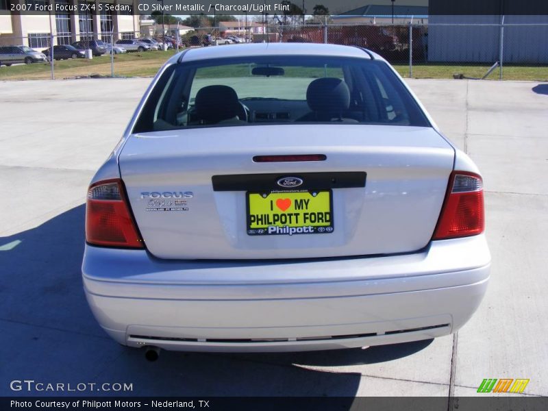 CD Silver Metallic / Charcoal/Light Flint 2007 Ford Focus ZX4 S Sedan