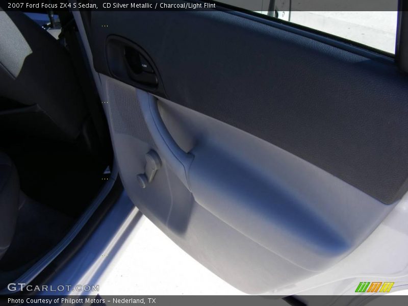 CD Silver Metallic / Charcoal/Light Flint 2007 Ford Focus ZX4 S Sedan