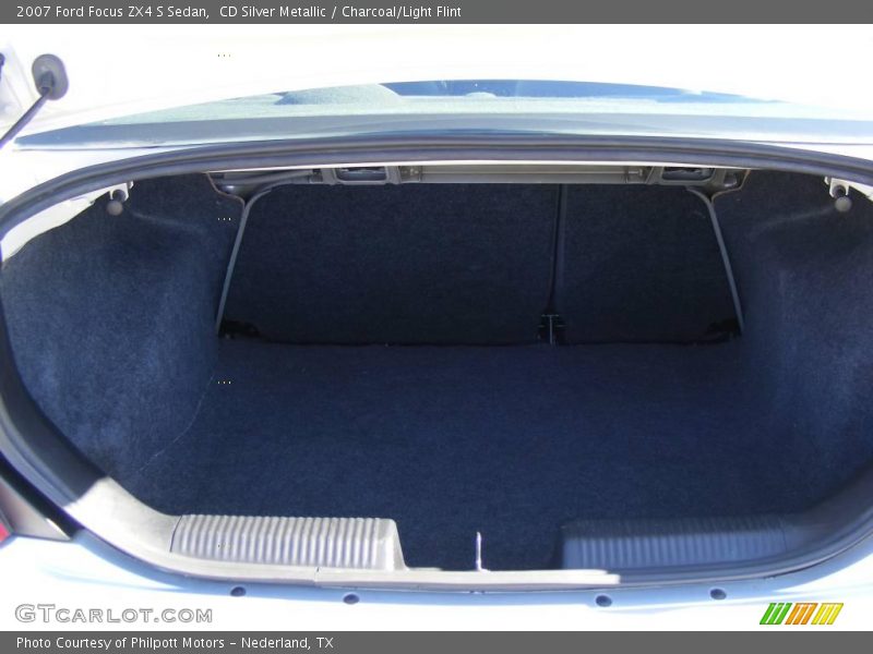 CD Silver Metallic / Charcoal/Light Flint 2007 Ford Focus ZX4 S Sedan