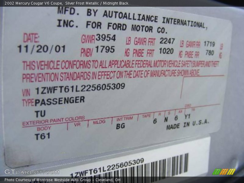 Silver Frost Metallic / Midnight Black 2002 Mercury Cougar V6 Coupe