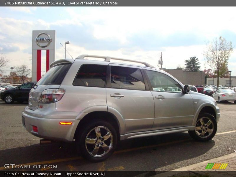 Cool Silver Metallic / Charcoal 2006 Mitsubishi Outlander SE 4WD