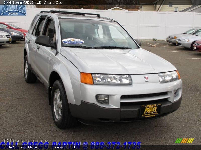 Silver / Gray 2003 Saturn VUE V6 AWD