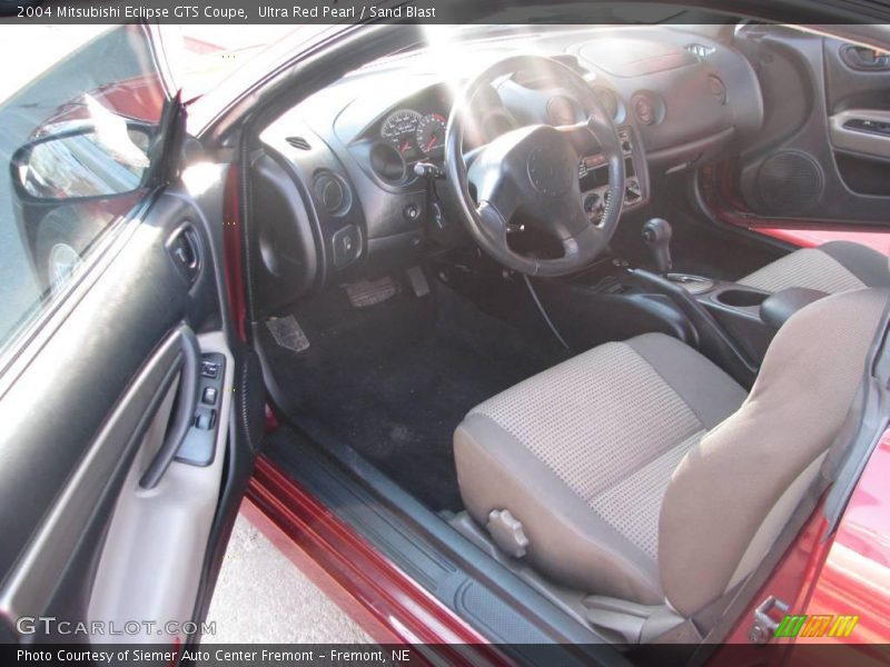 Ultra Red Pearl / Sand Blast 2004 Mitsubishi Eclipse GTS Coupe