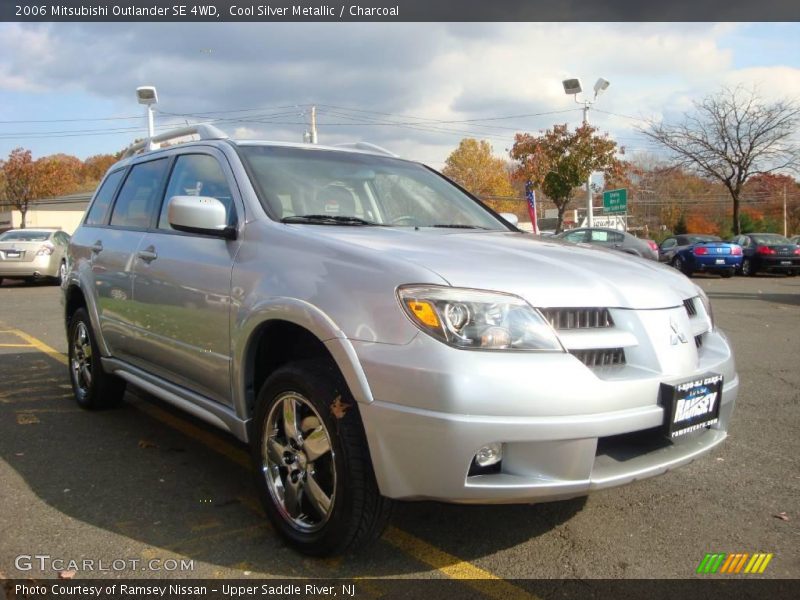 Cool Silver Metallic / Charcoal 2006 Mitsubishi Outlander SE 4WD