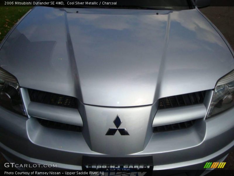 Cool Silver Metallic / Charcoal 2006 Mitsubishi Outlander SE 4WD