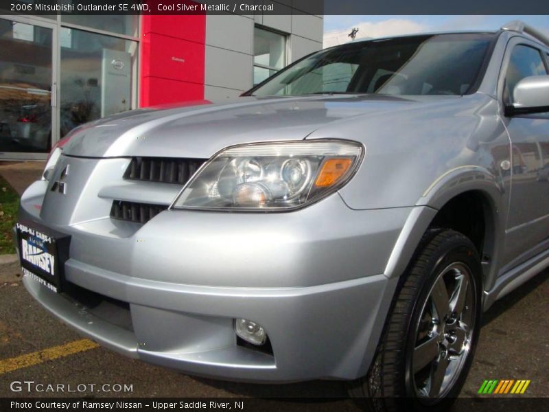 Cool Silver Metallic / Charcoal 2006 Mitsubishi Outlander SE 4WD