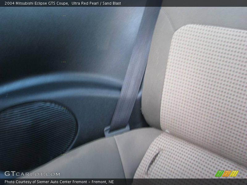 Ultra Red Pearl / Sand Blast 2004 Mitsubishi Eclipse GTS Coupe