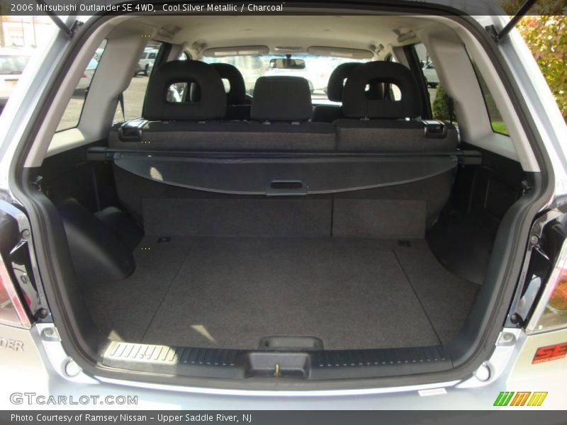 Cool Silver Metallic / Charcoal 2006 Mitsubishi Outlander SE 4WD