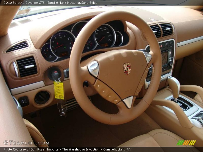 Sand White / Havanna/Sand Beige 2010 Porsche Cayenne GTS