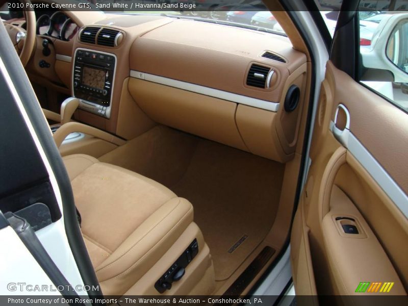 Sand White / Havanna/Sand Beige 2010 Porsche Cayenne GTS