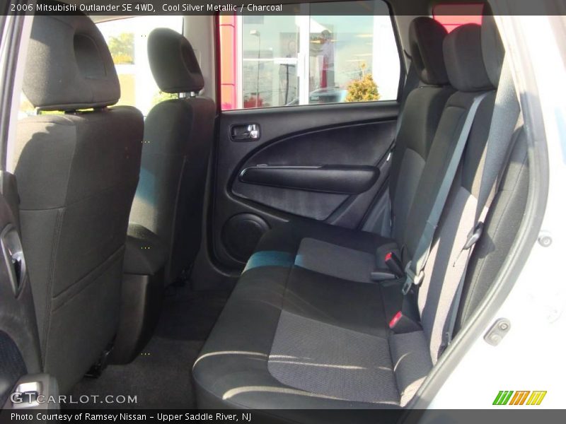 Cool Silver Metallic / Charcoal 2006 Mitsubishi Outlander SE 4WD