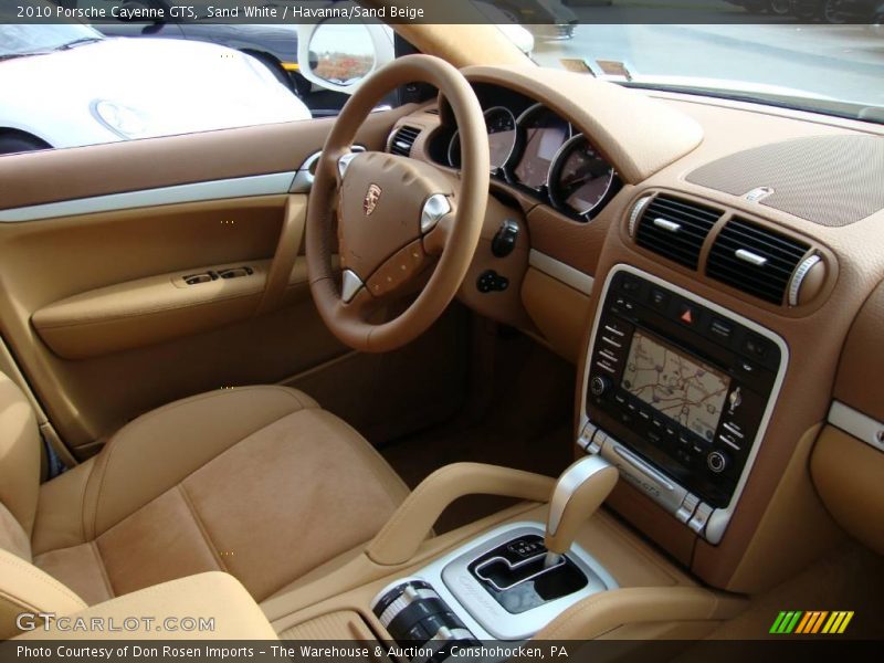 Sand White / Havanna/Sand Beige 2010 Porsche Cayenne GTS