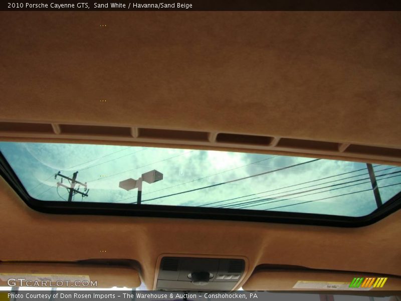 Sand White / Havanna/Sand Beige 2010 Porsche Cayenne GTS