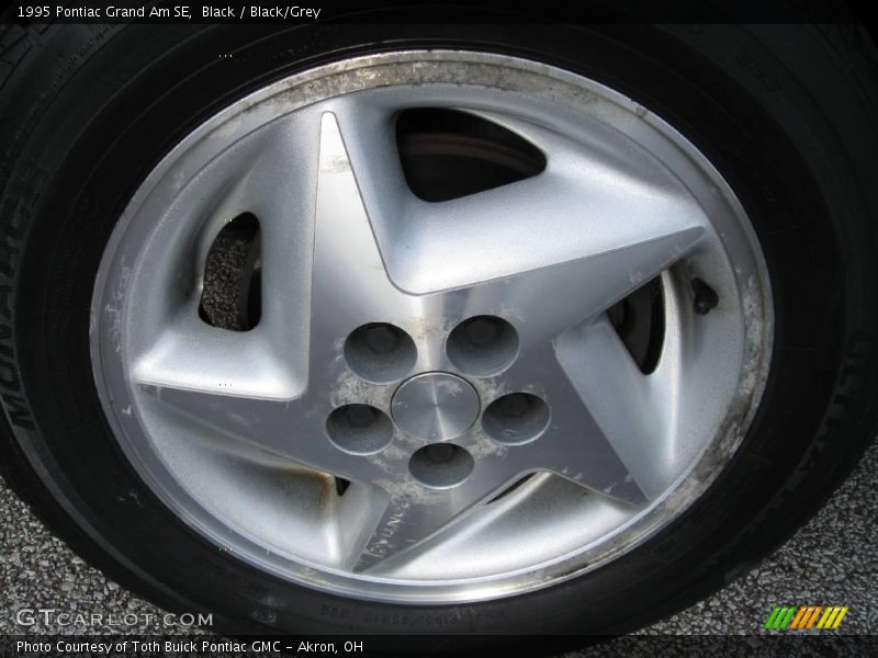 Black / Black/Grey 1995 Pontiac Grand Am SE