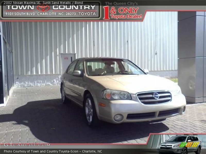 Sunlit Sand Metallic / Blond 2002 Nissan Maxima SE