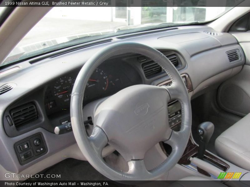 Brushed Pewter Metallic / Grey 1999 Nissan Altima GLE