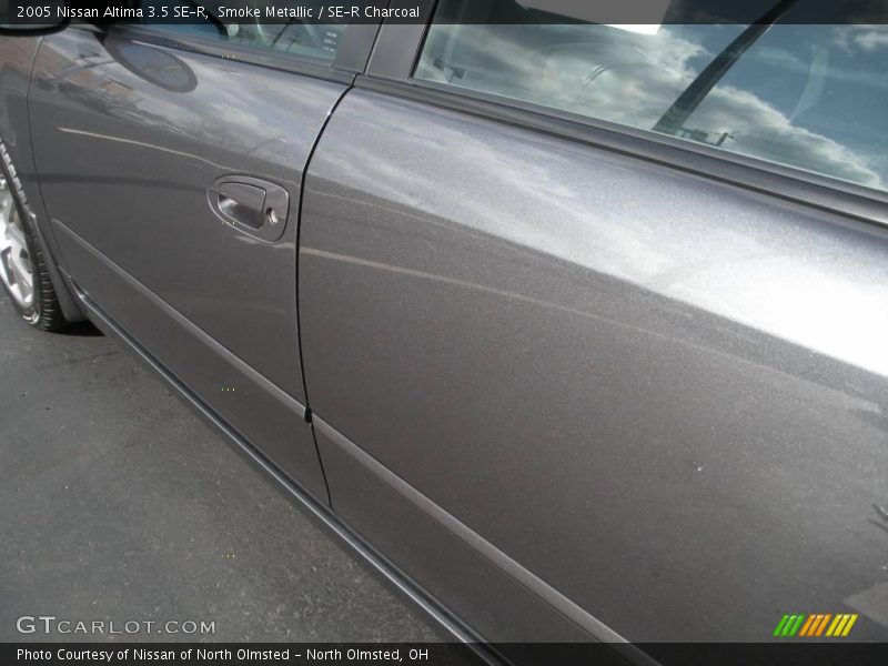 Smoke Metallic / SE-R Charcoal 2005 Nissan Altima 3.5 SE-R