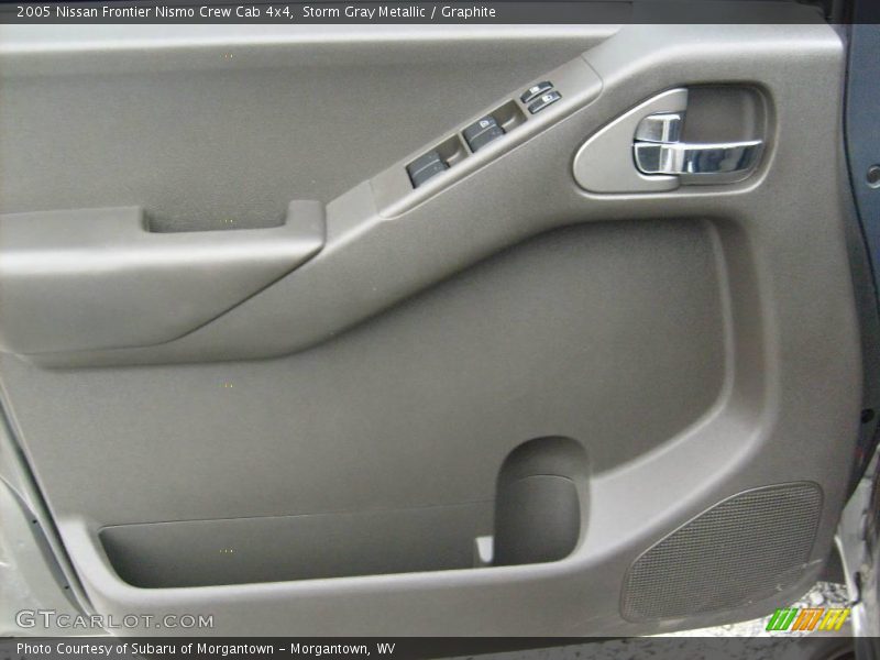Storm Gray Metallic / Graphite 2005 Nissan Frontier Nismo Crew Cab 4x4