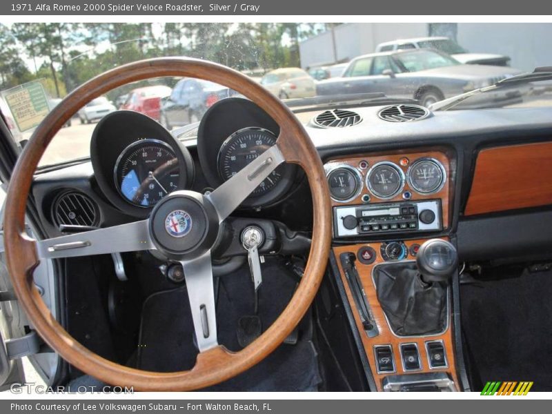 Silver / Gray 1971 Alfa Romeo 2000 Spider Veloce Roadster