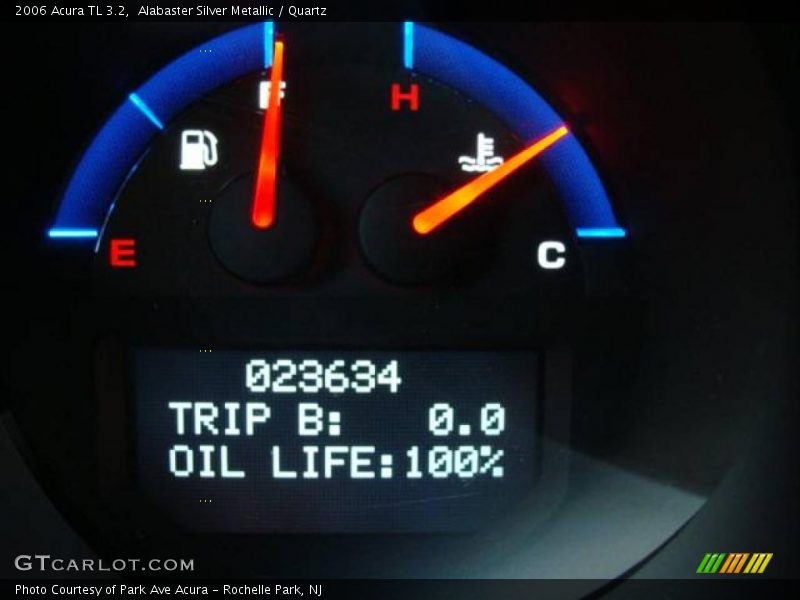 Alabaster Silver Metallic / Quartz 2006 Acura TL 3.2
