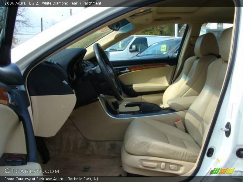 White Diamond Pearl / Parchment 2006 Acura TL 3.2