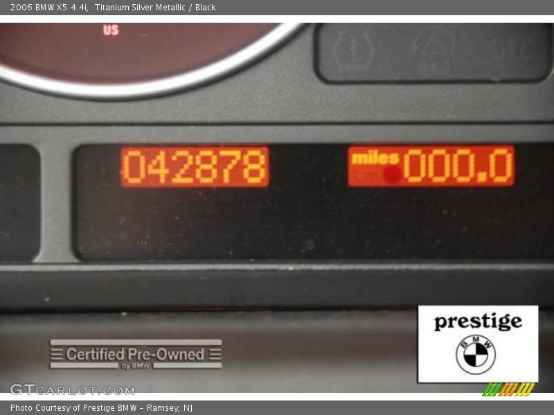 Titanium Silver Metallic / Black 2006 BMW X5 4.4i