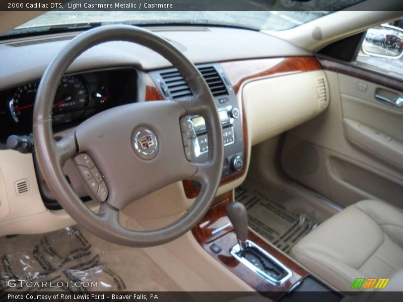 Light Cashmere Metallic / Cashmere 2006 Cadillac DTS