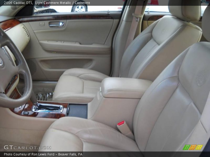 Light Cashmere Metallic / Cashmere 2006 Cadillac DTS