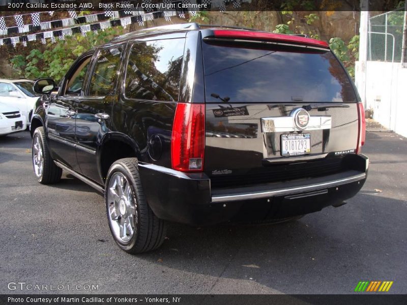 Black Raven / Cocoa/Light Cashmere 2007 Cadillac Escalade AWD
