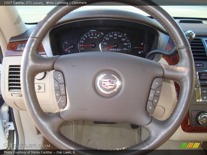 White Lightning / Cashmere 2007 Cadillac DTS Luxury