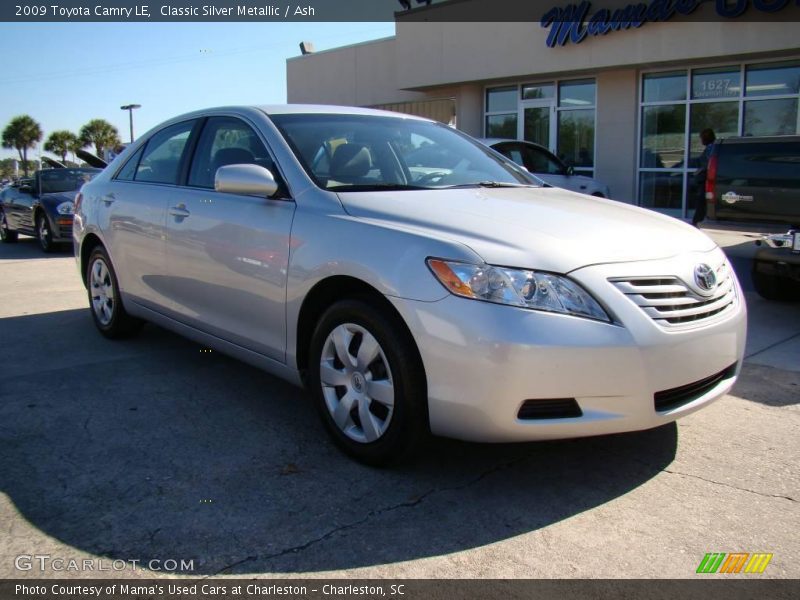 Classic Silver Metallic / Ash 2009 Toyota Camry LE