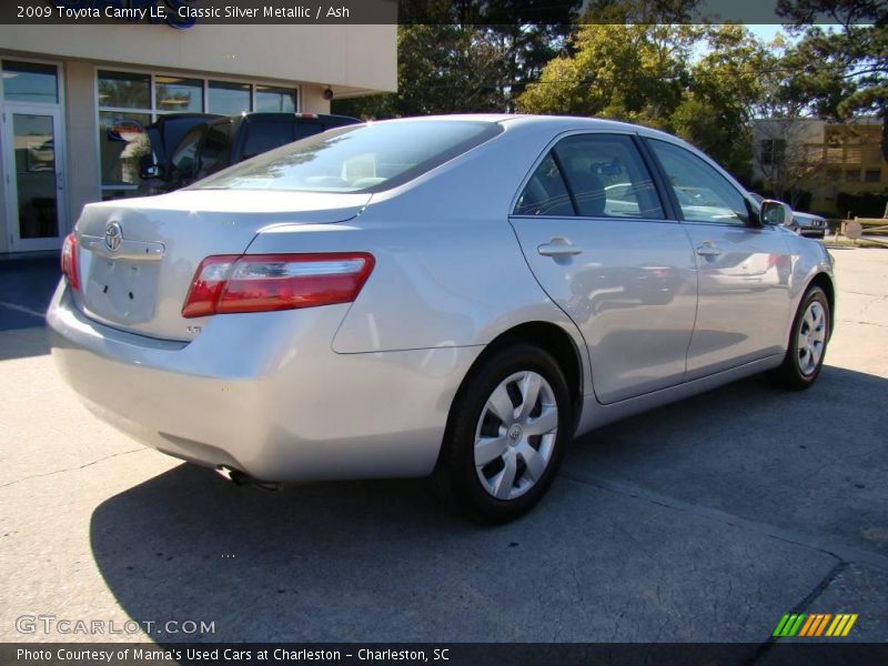 Classic Silver Metallic / Ash 2009 Toyota Camry LE