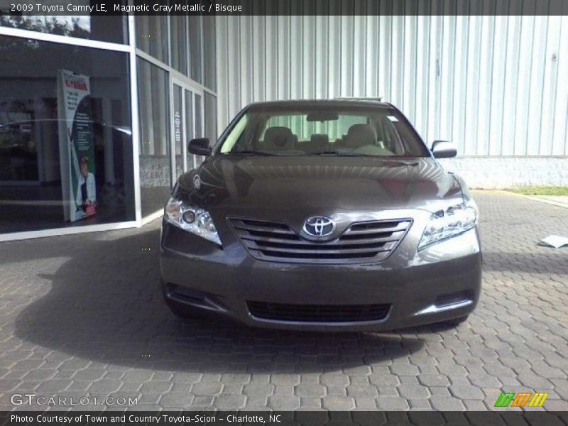 Magnetic Gray Metallic / Bisque 2009 Toyota Camry LE