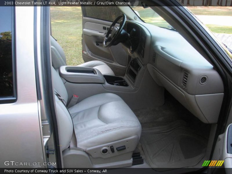 Light Pewter Metallic / Gray/Dark Charcoal 2003 Chevrolet Tahoe LT 4x4