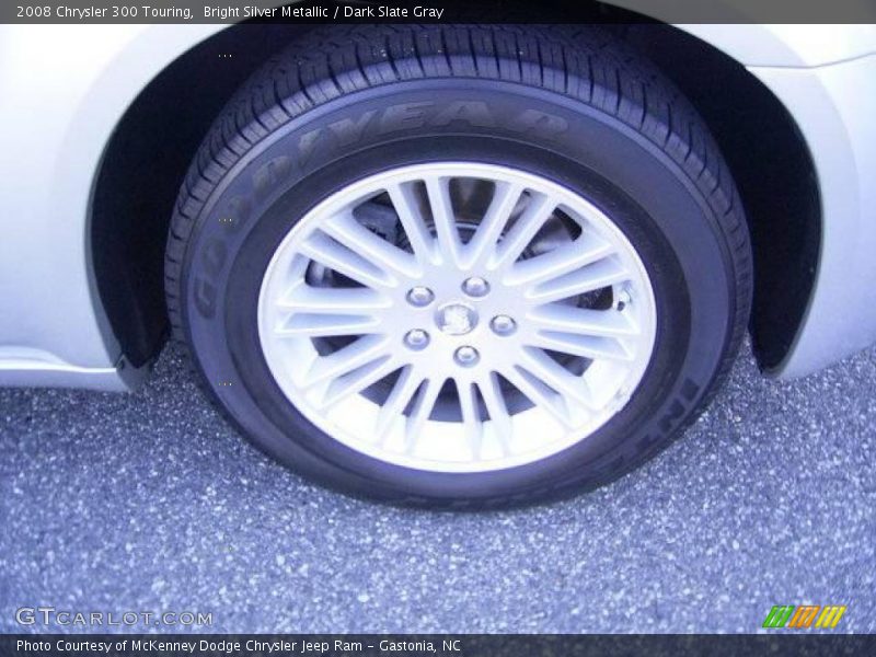 Bright Silver Metallic / Dark Slate Gray 2008 Chrysler 300 Touring