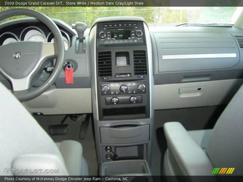Stone White / Medium Slate Gray/Light Shale 2009 Dodge Grand Caravan SXT