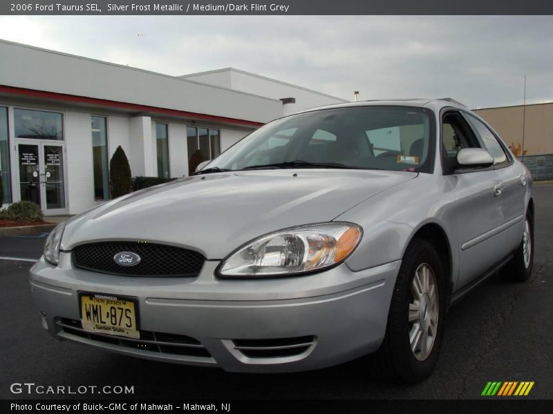 Silver Frost Metallic / Medium/Dark Flint Grey 2006 Ford Taurus SEL