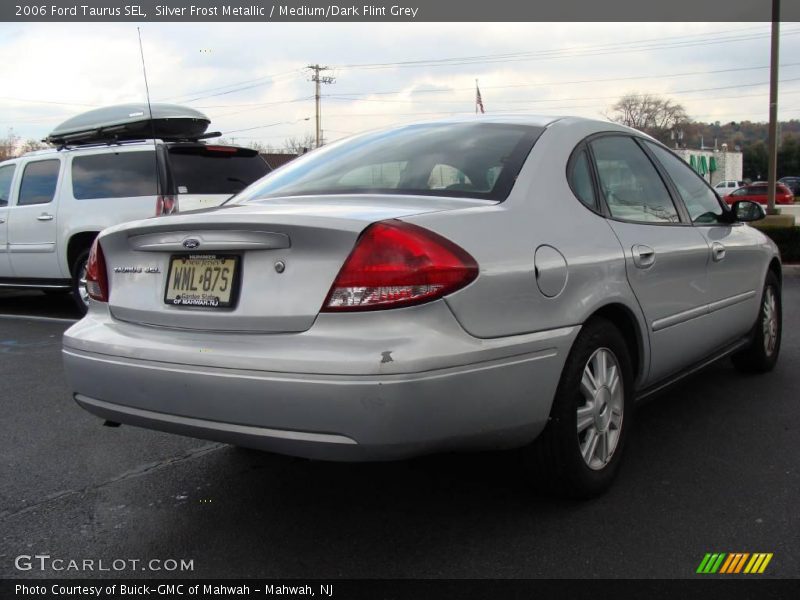 Silver Frost Metallic / Medium/Dark Flint Grey 2006 Ford Taurus SEL