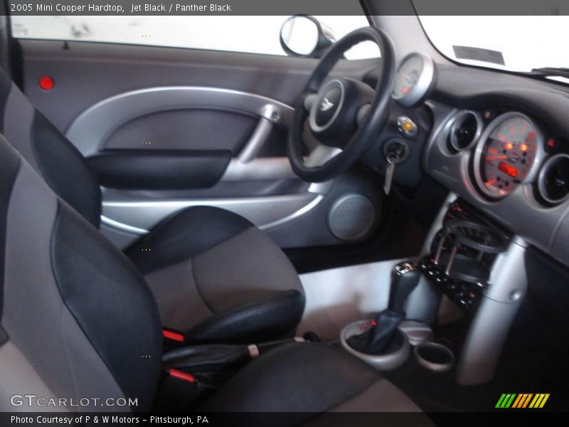 Jet Black / Panther Black 2005 Mini Cooper Hardtop
