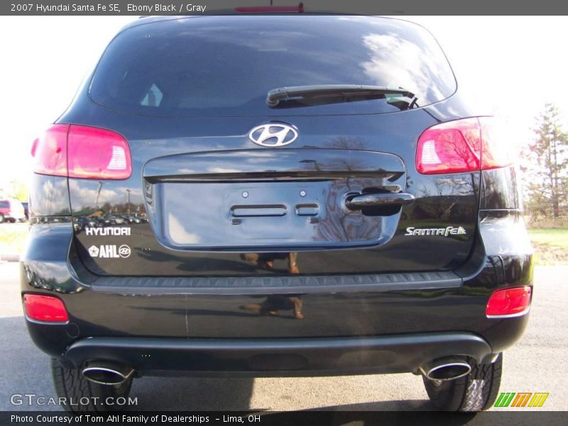 Ebony Black / Gray 2007 Hyundai Santa Fe SE