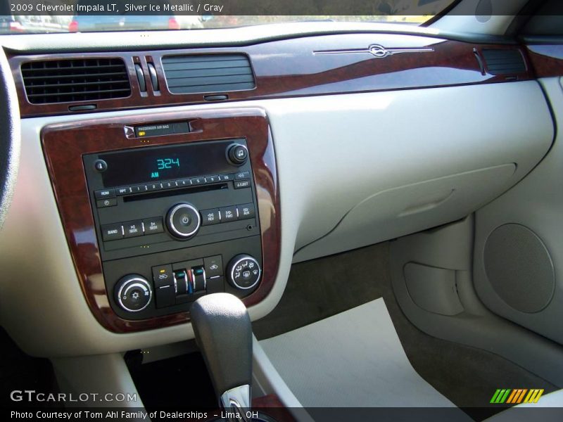 Silver Ice Metallic / Gray 2009 Chevrolet Impala LT
