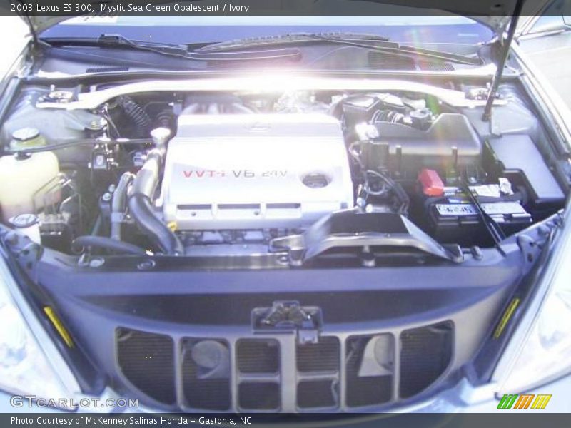 Mystic Sea Green Opalescent / Ivory 2003 Lexus ES 300