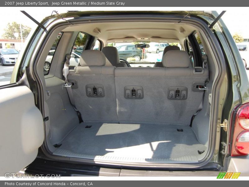 Jeep Green Metallic / Medium Slate Gray 2007 Jeep Liberty Sport